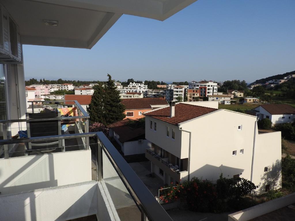 Apartments Fourroses Ulcinj Exterior foto